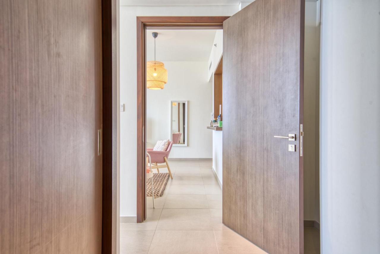 두바이 Boho-Chic Cosy 1Br, Minutes To Burj Khalifa 아파트 외부 사진