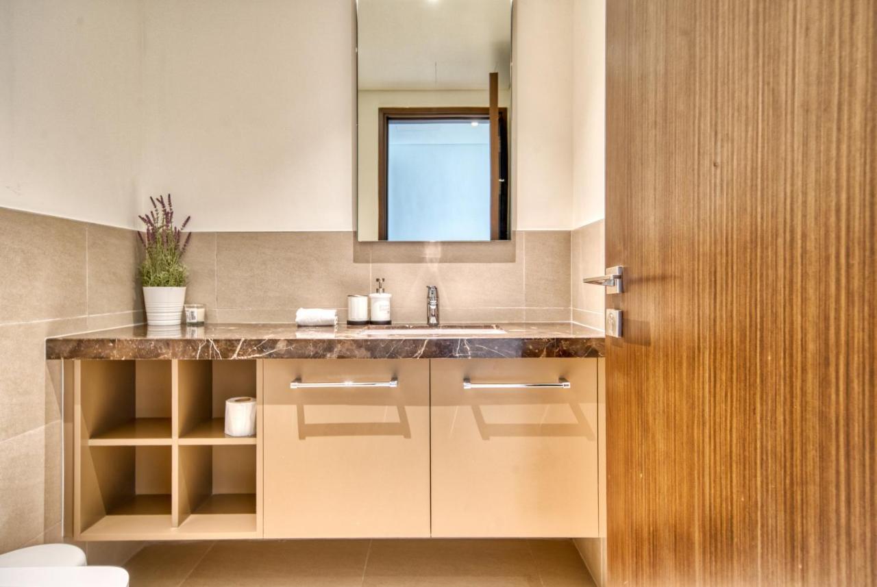 두바이 Boho-Chic Cosy 1Br, Minutes To Burj Khalifa 아파트 외부 사진